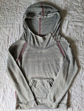 2/$20 🍀 Vintage Y2K Roxy Hoodie